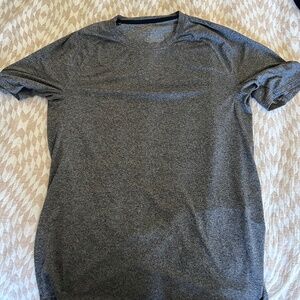 Lululemon Men’s Shirt